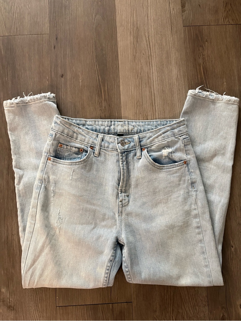 Wild Fable High Rise Light Wash Mom Jean Style Jeans